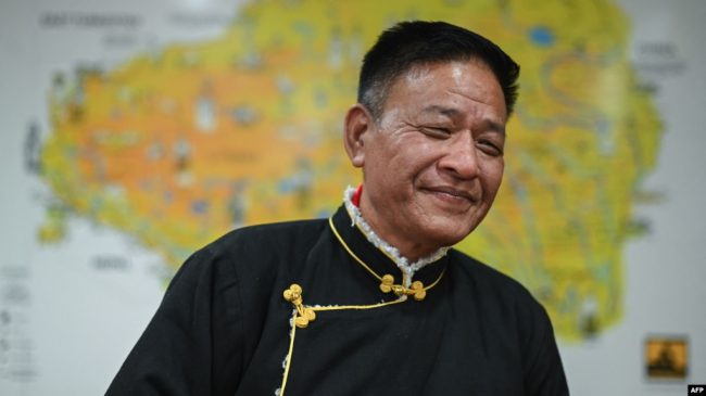 资料照片: 藏人行政中央的领导人边巴次仁 资料照片: 藏人行政中央的领导人边巴次仁