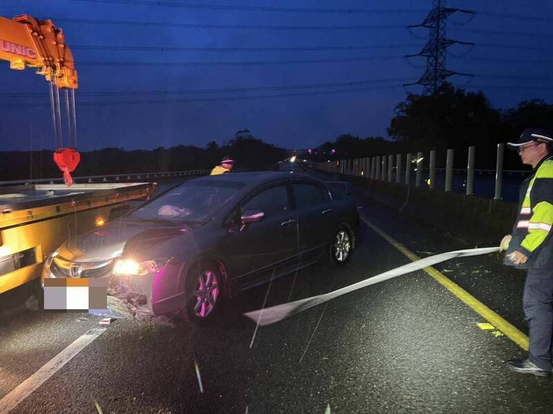 國道3號嘉義段颱風夜發生自撞死亡車禍。（警方提供）