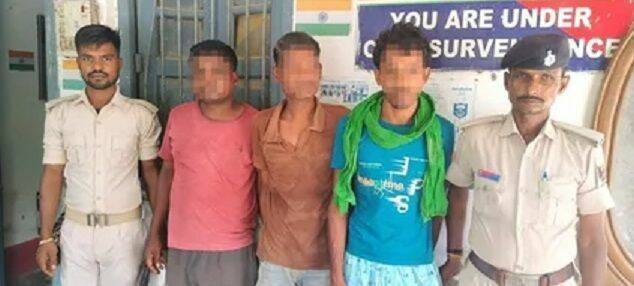 印度东部比哈尔邦警方近日逮捕3名涉嫌残忍杀害一家五口的嫌疑人。(撷自X@bihar_police) 印度东部比哈尔邦警方近日逮捕3名涉嫌残忍杀害一家五口的嫌疑人。(撷自X@bihar_police)