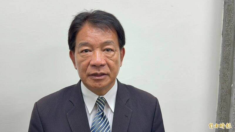 南市前議長、現任議員郭信良被控涉向土地重劃會長廖姓男子收賄案，台南高分院上午開庭，郭喊冤說完全沒有收到任何錢，何來收賄呢？（記者王俊忠攝）