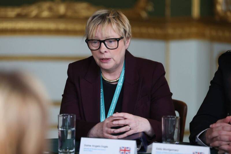 英国边境安全及庇护事务部长伊格尔14日表示，近日将会重启对叙利亚难民庇护的申请，资料照。（彭博）