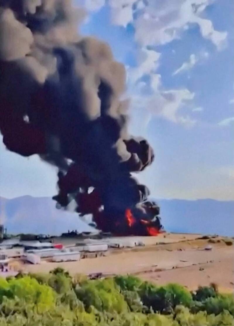 伊拉克北部库德斯坦自治区3个油田遭装载炸药的无人机袭击。(路透) 伊拉克北部库德斯坦自治区3个油田遭装载炸药的无人机袭击。(路透)