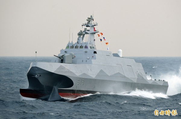 沱江艦為我國「國艦國造」的巡邏艦，蔡英文選此艦視察，頗具意義。（資料照，記者王敏為攝）