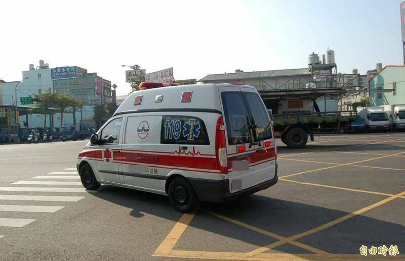 台中市又有坠楼死亡案，年约25岁女子不治，警方调阅监视器显示，案发时死者一人上楼。示意图。（资料照）