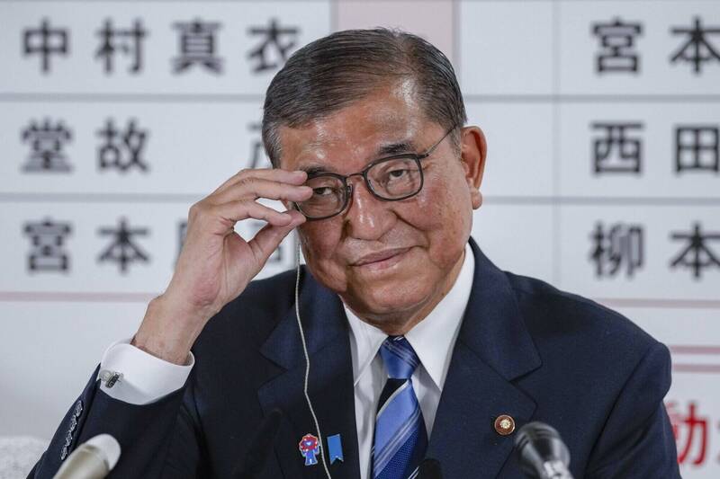 矢板明夫總結自民黨此次慘敗原因,重點在於傳統保守支持者的流失,石破茂在「尊重日本傳統價值觀」、「聯美抗中」、「小政府」等方面都做得不好。(彭博) 矢板明夫總結自民黨此次慘敗原因,重點在於傳統保守支持者的流失,石破茂在「尊重日本傳統價值觀」、「聯美抗中」、「小政府」等方面都做得不好。(彭博)