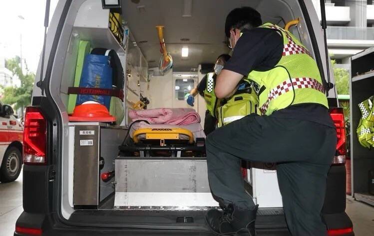 台中北屯區24歲男子墜樓，經送醫搶救仍傷重不治。（示意圖，資料照）