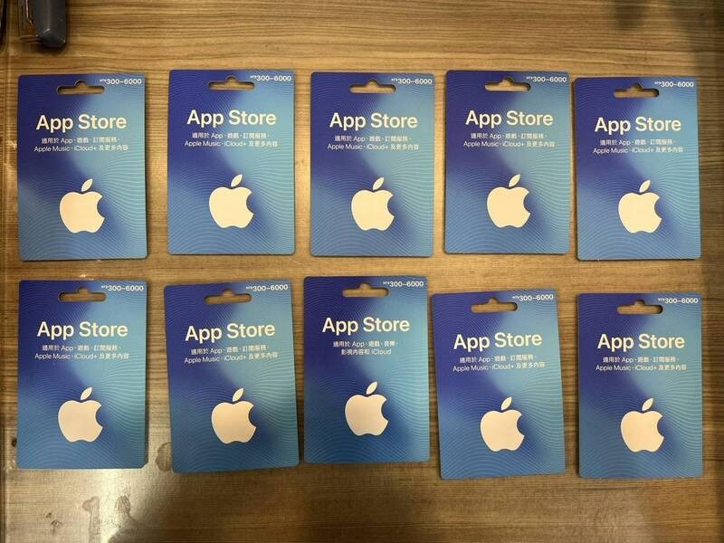 劉姓男子收到臉書私訊稱中獎60萬美元，對方要求先購買5萬元點數卡。在超商購卡時被店員察覺異狀通報警方，成功攔阻詐騙。（民眾提供）