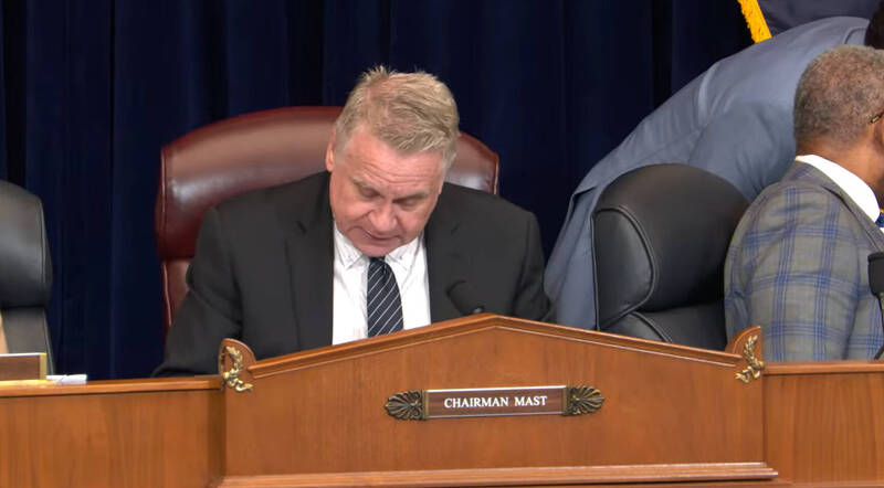 美国众院外委会非洲小组主席史密斯22日为我国发声表示,任何单方面违反1997年双边协议的企图与改变现状的举动都是不可接受的,呼吁南非勿屈从中共压力,回归法定现状。(撷取自House Foreign Affairs Committee Republicans YouTube) 美国众院外委会非洲小组主席史密斯22日为我国发声表示,任何单方面违反1997年双边协议的企图与改变现状的举动都是不可接受的,呼吁南非勿屈从中共压力,回归法定现状。(撷取自House Foreign Affairs Committee Republicans YouTube)