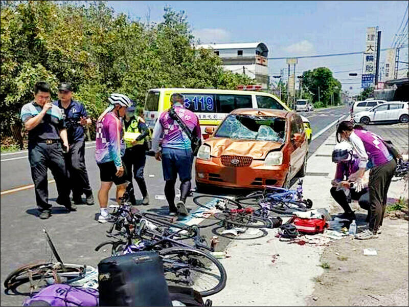 今年4月參加單車環台活動時不幸遭逆向車撞擊重傷的康橋國際學校15歲顏姓學生，歷經3個月治療，病況傳出好消息。（圖由民眾提供）