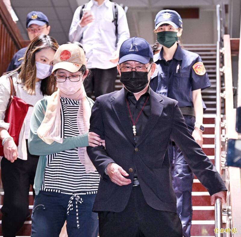 台北地院審理京華城案，今傳喚台北市前副市長彭振聲作證。（記者方賓照攝）