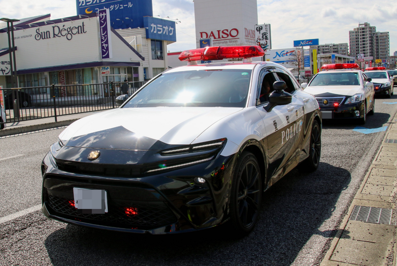 日本爱知县国中教师传出在校内偷拍。爱知县警车示意图。（图撷自@Nakapyon4「X」帐号）