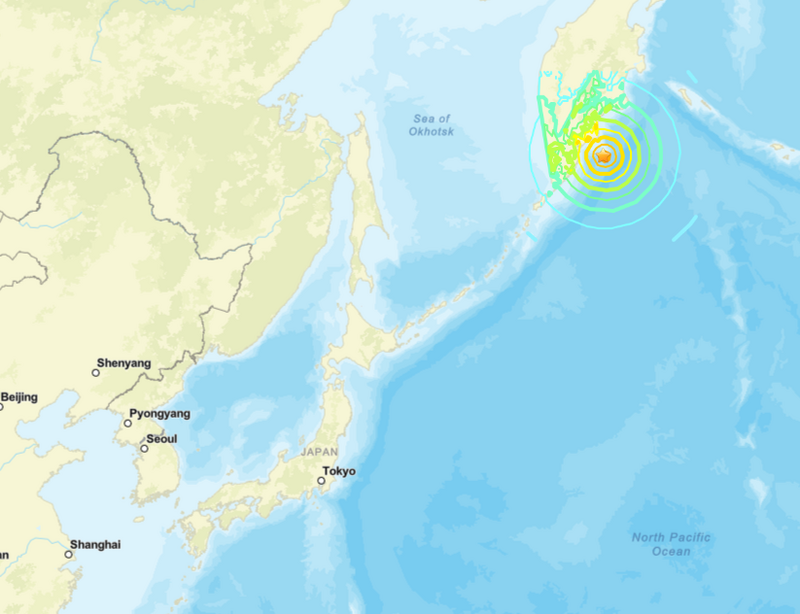 美國地質調查所資料顯示，30日上午俄羅斯堪察加半島近海發生規模8.7強震。（圖擷自美國地質調查所網站）