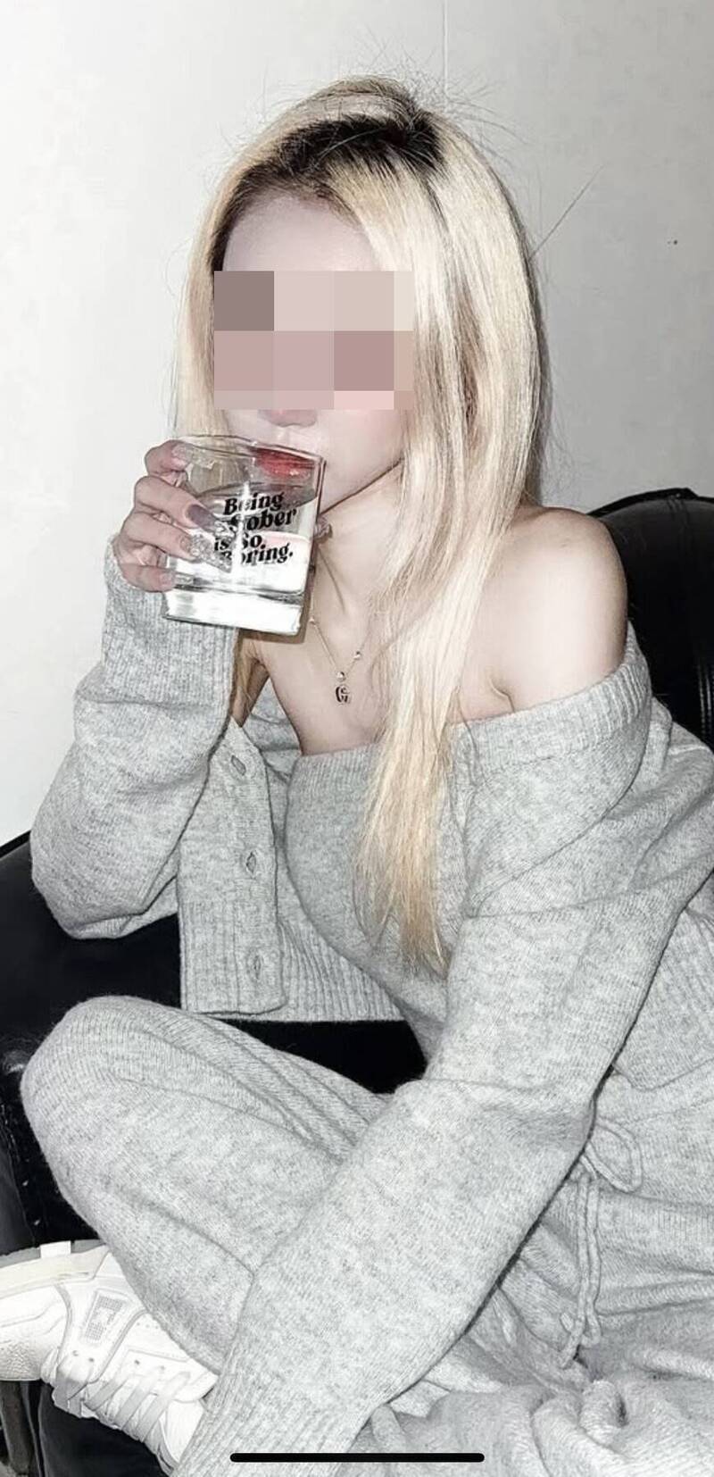 夜店女公关遭凶嫌刘柏葳割颈身亡。（记者邱俊福翻摄自IG）