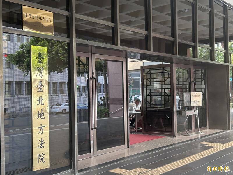 简母于2006年以女儿名义购置位于桃园市一处预售屋，当时基于税务考量及贷款便利，因此将房屋登记在女儿名下，购屋贷款部分则由简母与儿子简男共同分担。（记者刘咏韵摄）