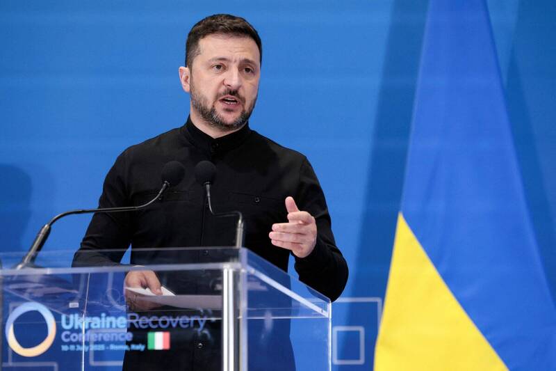 双普会前夕，欧洲各国发声力挺乌克兰。图为乌克兰总统泽伦斯基。（路透）