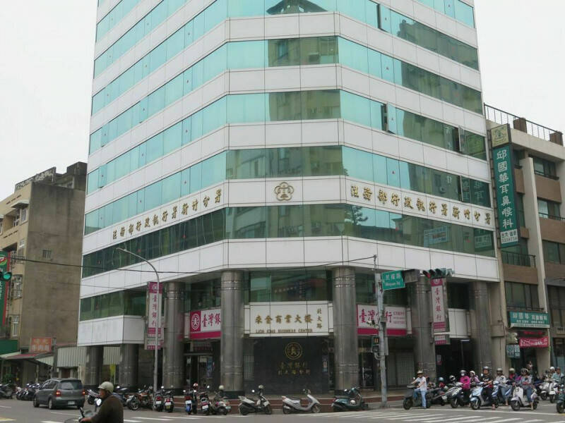 房產遭查封,竹縣婦人立即繳清93萬元房地合一稅。(新竹分署提供) 房產遭查封,竹縣婦人立即繳清93萬元房地合一稅。(新竹分署提供)