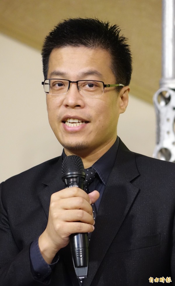 黃重諺表示，還沒完成評估前，任何可能性都存在，府方作為原服務機關，沒有既定立場或傾向。（資料照，記者劉信德攝）