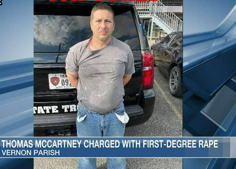 美国性侵惯犯麦卡特尼（Thomas Allen McCartney）于2023年被捕入狱。（撷取自KPLC 7 News影片）